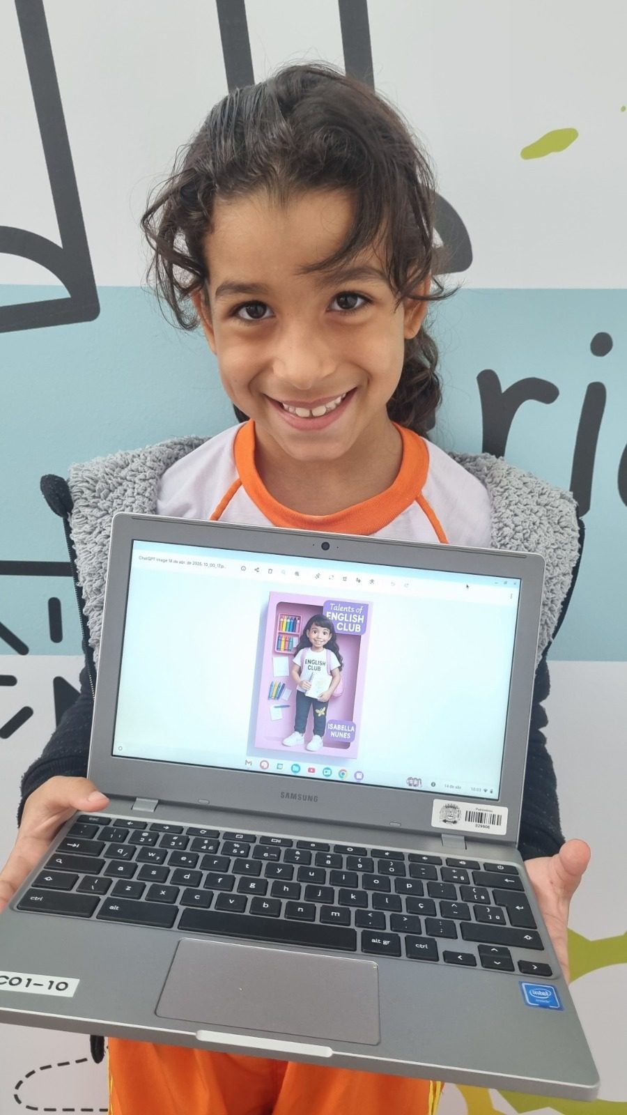Estudantes criam avatares personalizados e mural virtual em projeto que valoriza identidade e os talentos infantojuvenis