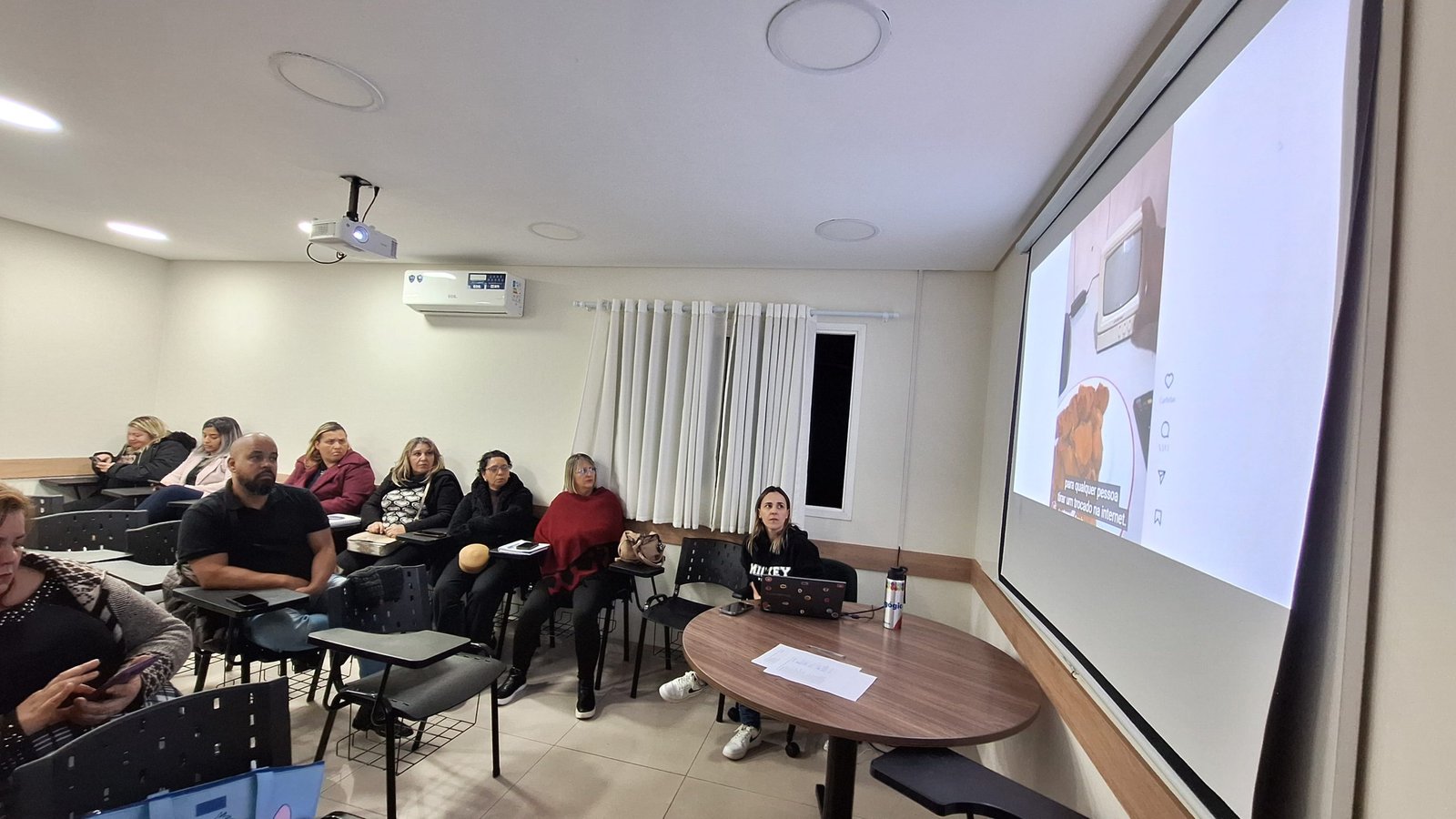 Formação da Semecti aborda Cultura Digital e combate às fake news