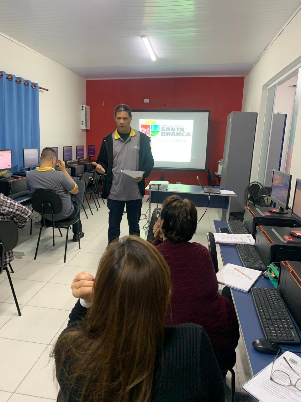 Professores de Santa Branca/SP participam de Formação sobre Uso da Inteligência Artificial na Educação